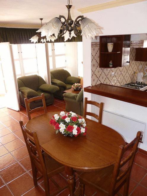 Apartamentos Os Descobrimentos Burgau Exterior photo